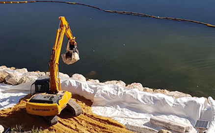 Riverwall Construction